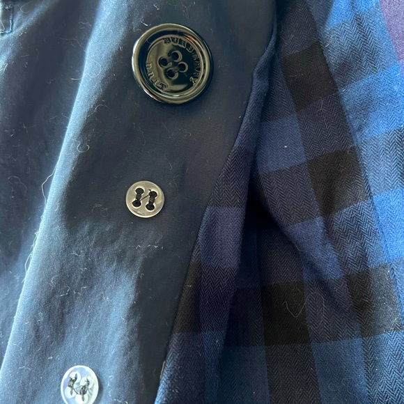 Burberry Brit Trench - Picture 7 of 11